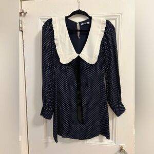 Reformation Edalene Dress, Navy Polka Dot size 4/6